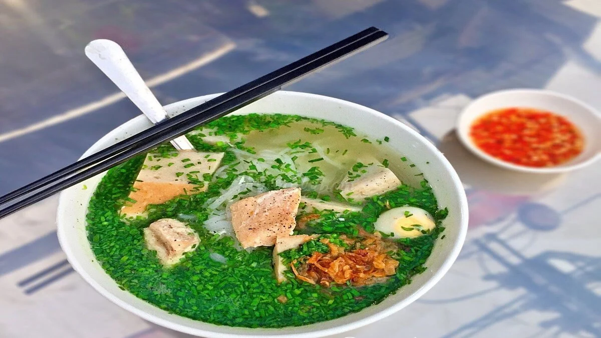 Bánh Canh Hẹ - Đặc Sản Phú Yên Ngon Khó Cưỡng
