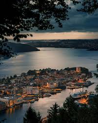Bergen: Thành Phố Mưa Với Vẻ Đẹp Quyến Rũ